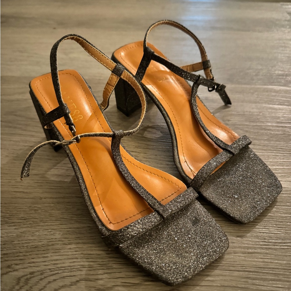 Women’s party shoes in EU size 36 (US size 6-6.5)